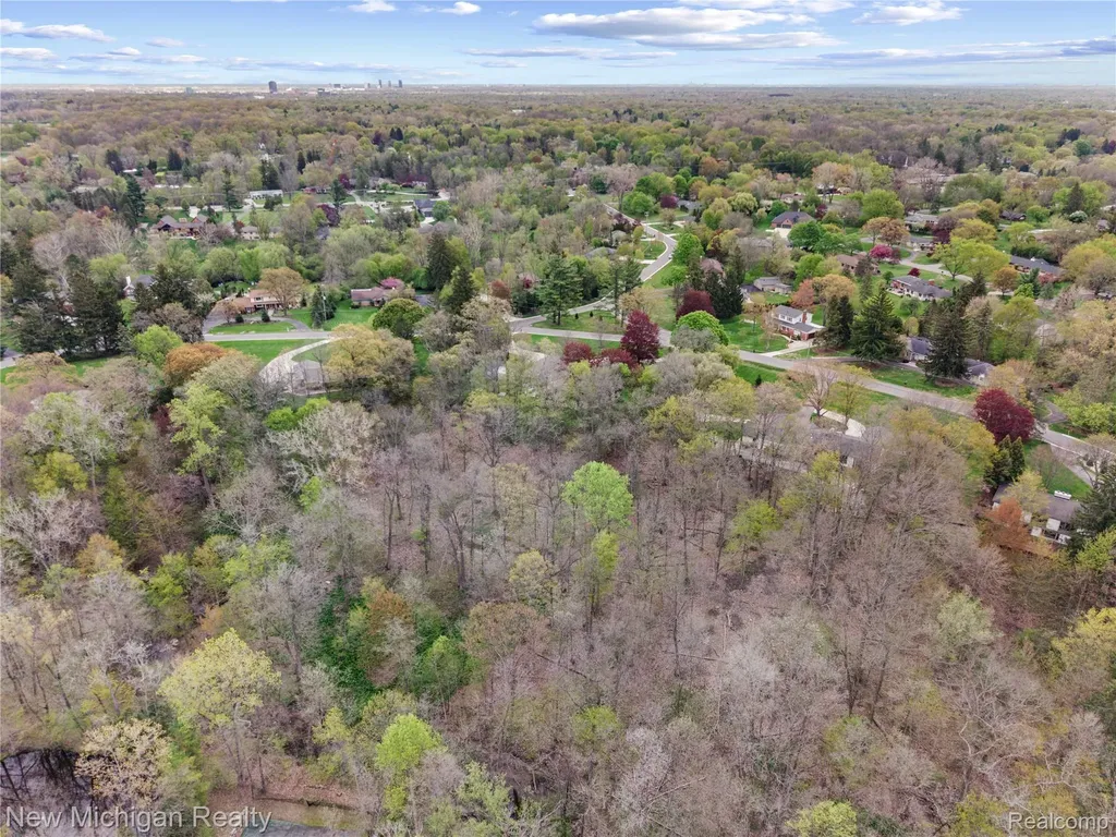 33733 Braebury Ridge Farmington Hills City MI 48331