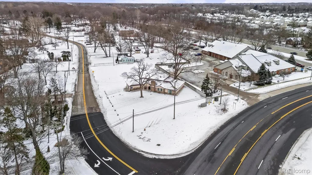 15500 Millar Road Clinton Charter Township MI 48036