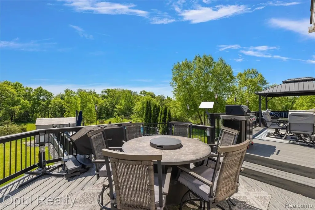 5164 Birch Lane Springfield Charter Township MI 48350