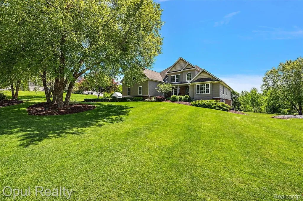 5164 Birch Lane Springfield Charter Township MI 48350