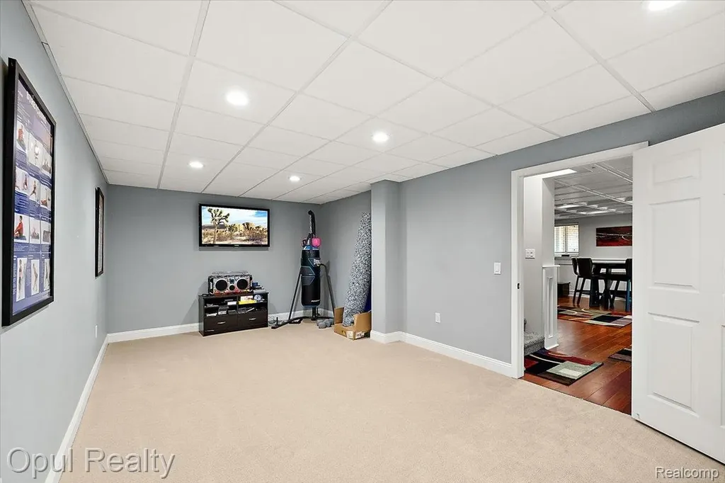 5164 Birch Lane Springfield Charter Township MI 48350