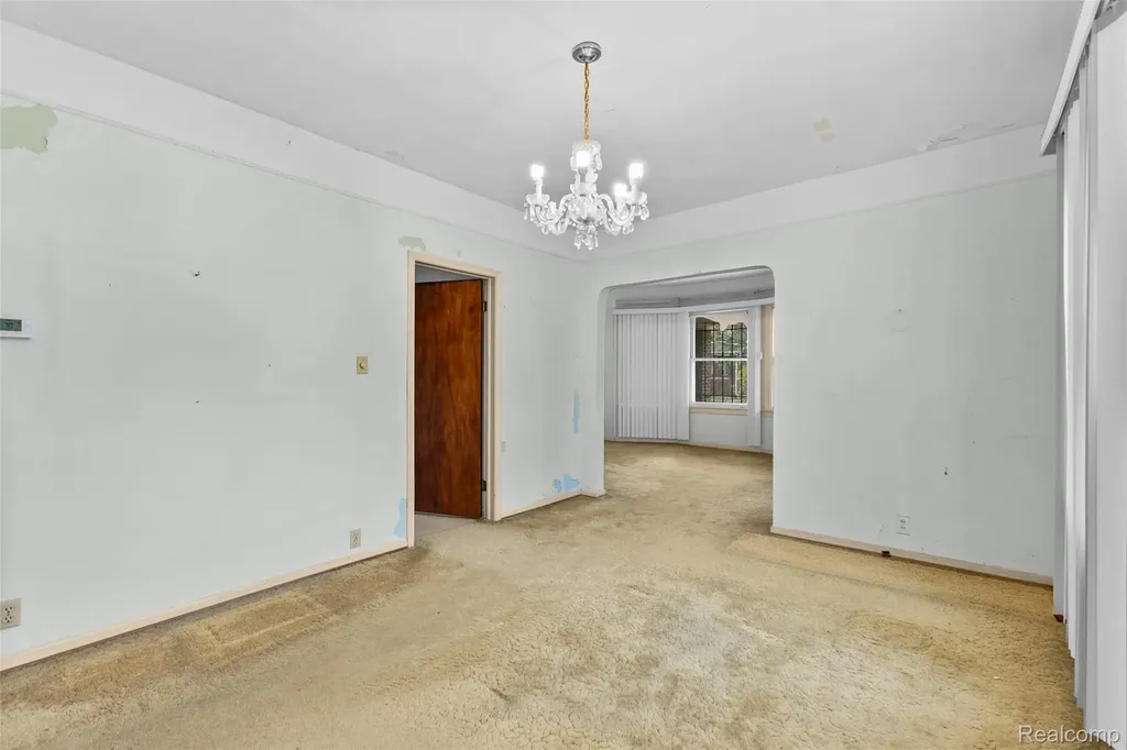 1423 Lakewood Street Detroit City MI 48215