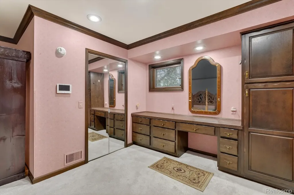 6225 Sierra Pass Flint Charter Township MI 48532