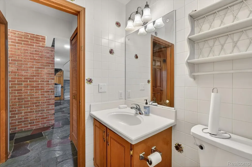 6225 Sierra Pass Flint Charter Township MI 48532