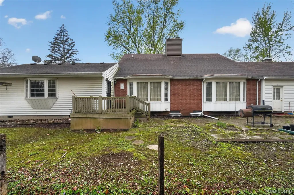 6225 Sierra Pass Flint Charter Township MI 48532