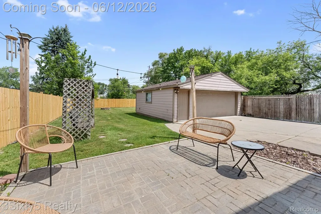 20060 Koths Street Taylor City MI 48180