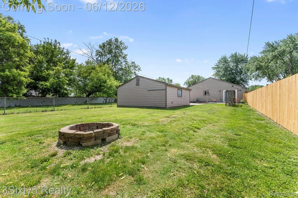 20060 Koths Street Taylor City MI 48180
