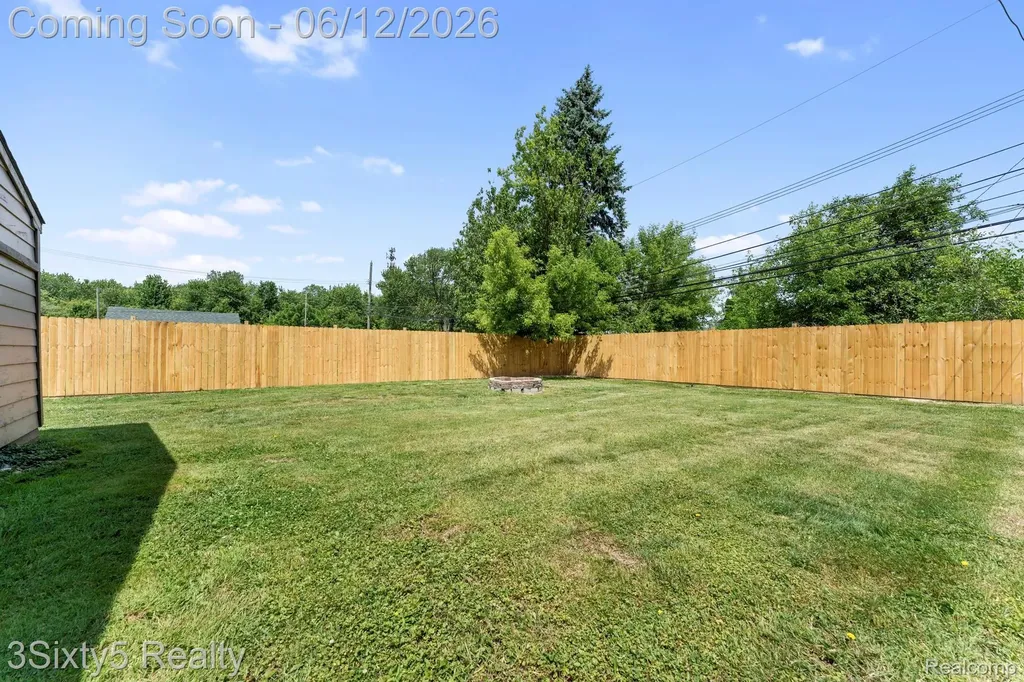 20060 Koths Street Taylor City MI 48180