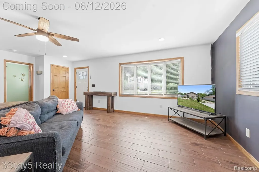 20060 Koths Street Taylor City MI 48180