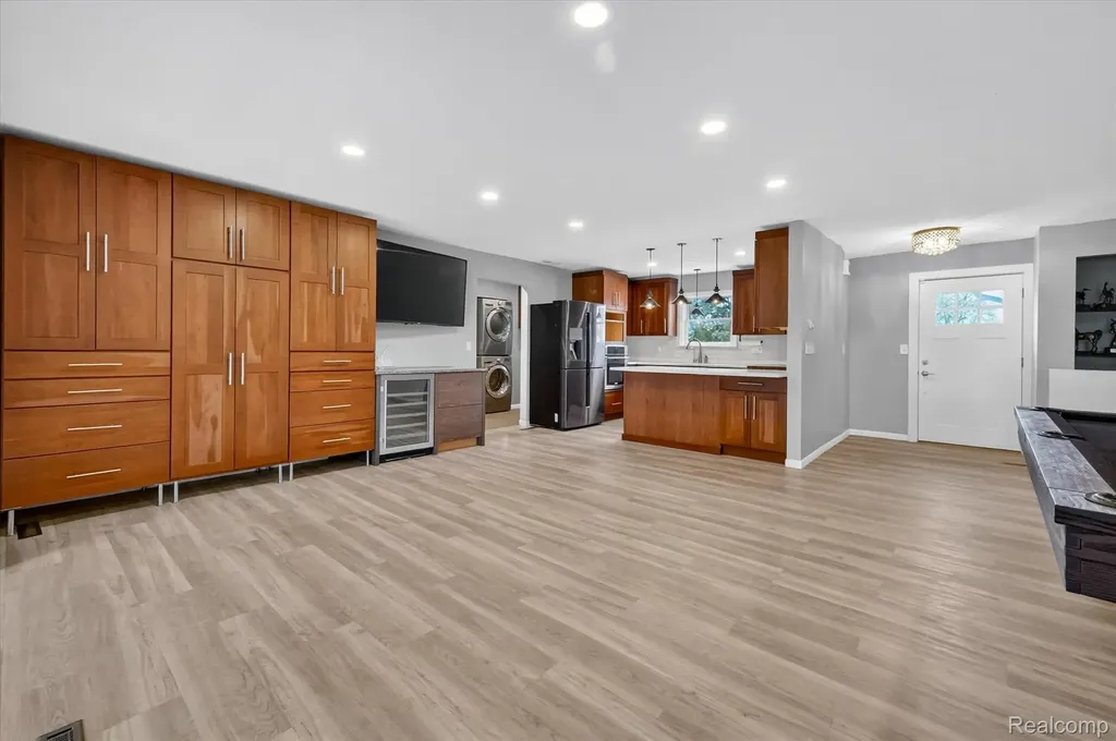 2264 Crane Road Fenton Charter Township MI 48430