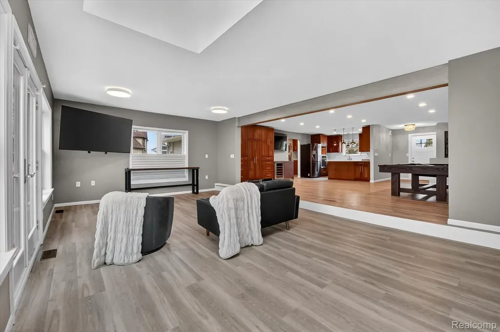 2264 Crane Road Fenton Charter Township MI 48430