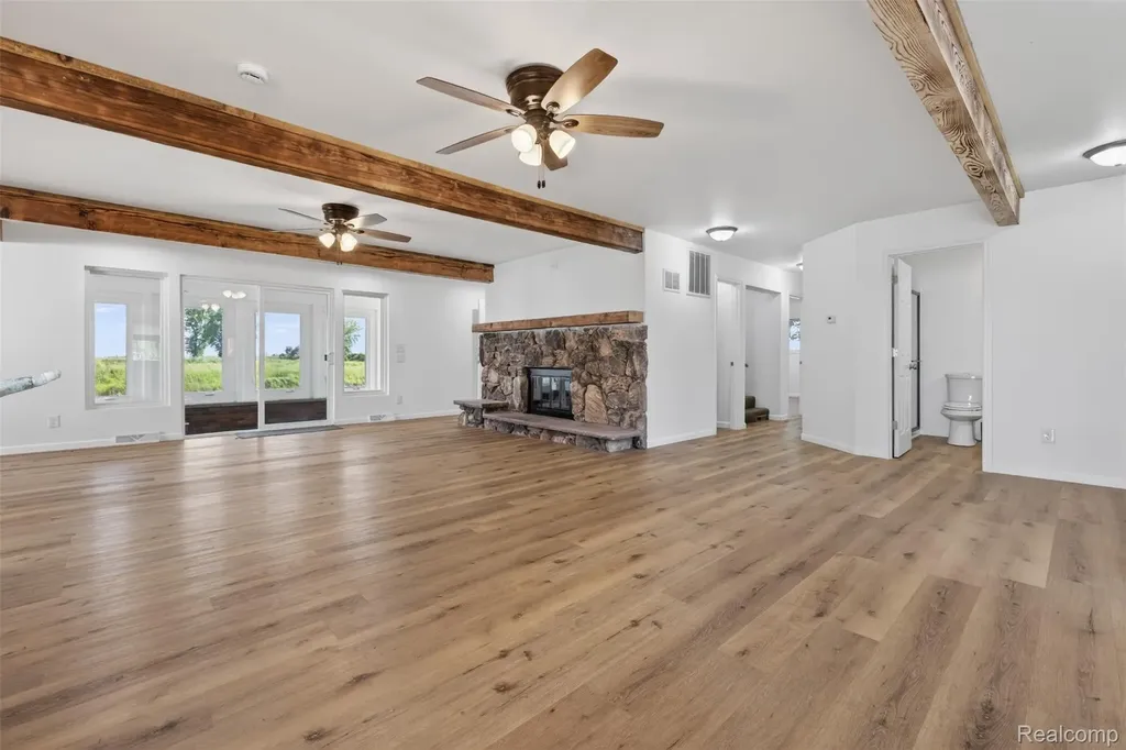 2216 E Bay Ridge Drive Au Gres Township MI 48703