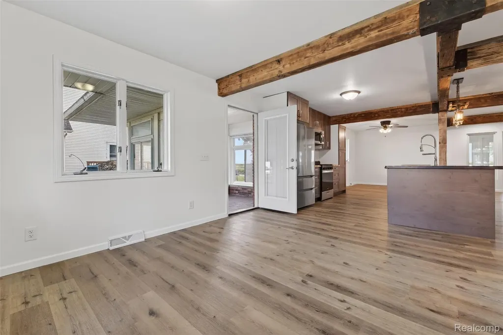 2216 E Bay Ridge Drive Au Gres Township MI 48703