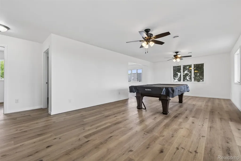 2216 E Bay Ridge Drive Au Gres Township MI 48703