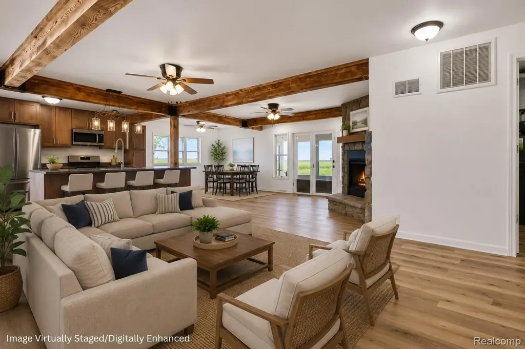 2216 E Bay Ridge Drive Au Gres Township MI 48703