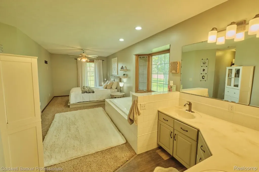 6464 Ferden Road Maple Grove Township MI 48616