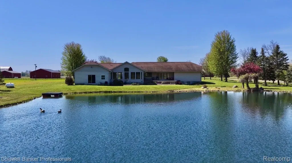 6464 Ferden Road Maple Grove Township MI 48616