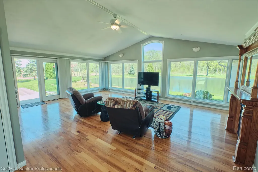 6464 Ferden Road Maple Grove Township MI 48616