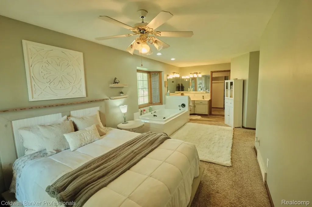 6464 Ferden Road Maple Grove Township MI 48616