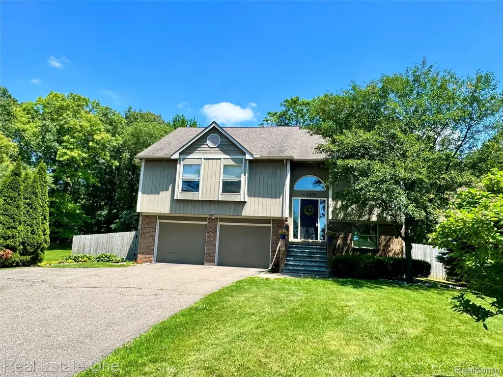 1345 S Milford Road Milford Village MI 48381