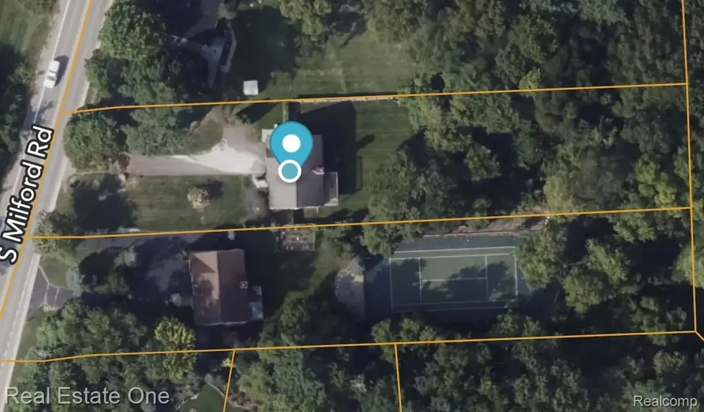 1345 S Milford Road Milford Village MI 48381