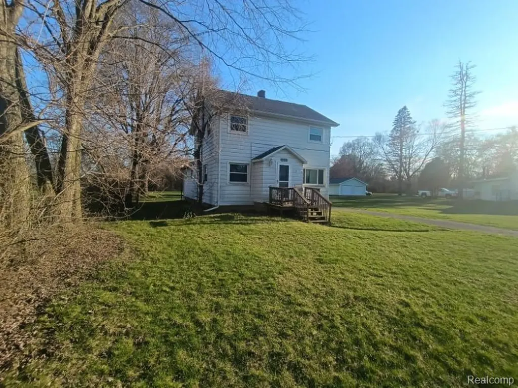 3310 E Pierson Road Genesee Charter Township MI 48506