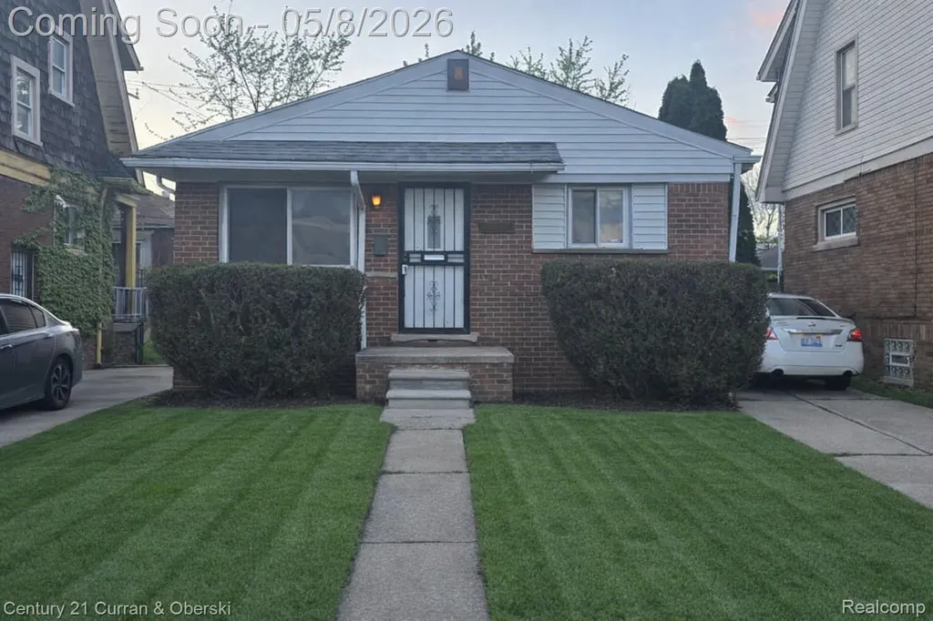 4030 W Davison Detroit City MI 48238