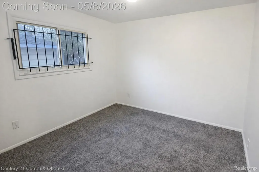 4030 W Davison Detroit City MI 48238
