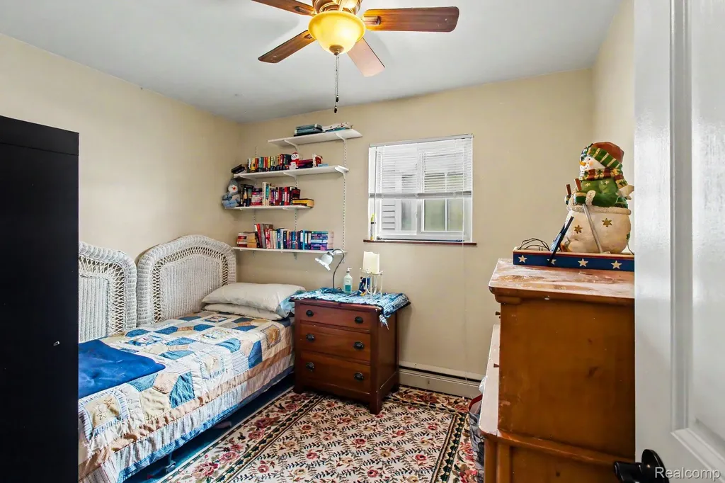 1210 Sunrise Park Street Genoa Township MI 48843