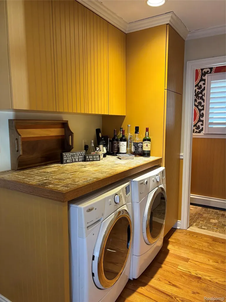 5435 Pointe Drive East China Township MI 48054