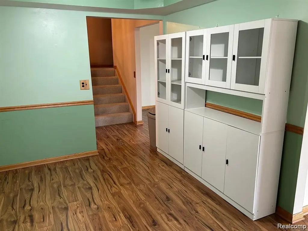 5855 Wedgewood Road Canton Charter Township MI 48187