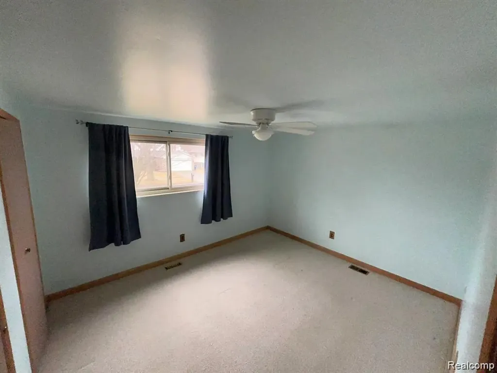 5855 Wedgewood Road Canton Charter Township MI 48187