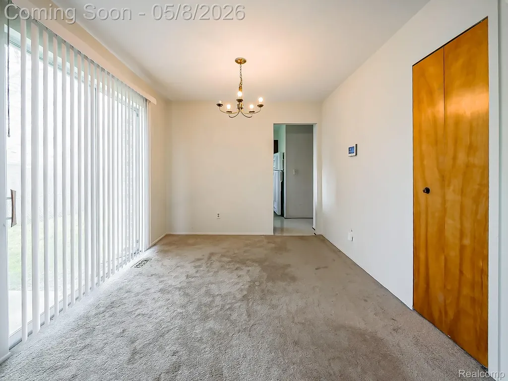 22727 Shoreview Court St. Clair Shores City MI 48082