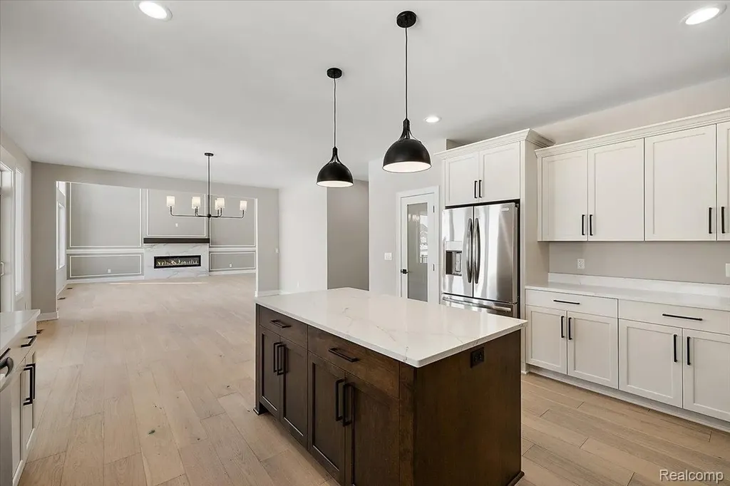 16199 Via Colico Macomb Township MI 48042