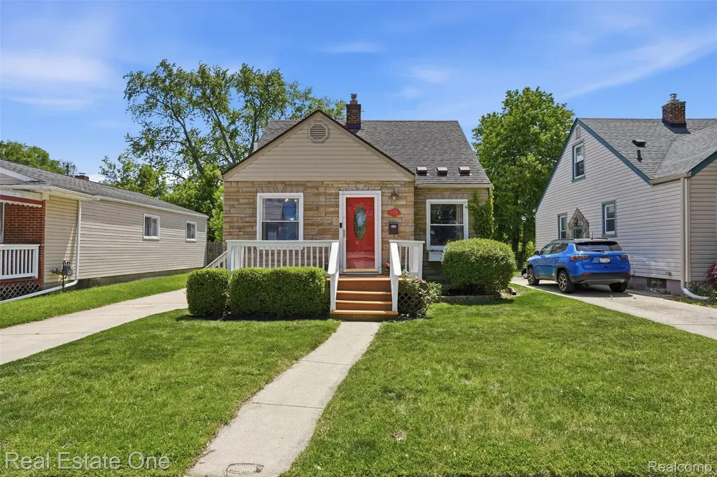 295 Madison Avenue Clawson City MI 48017
