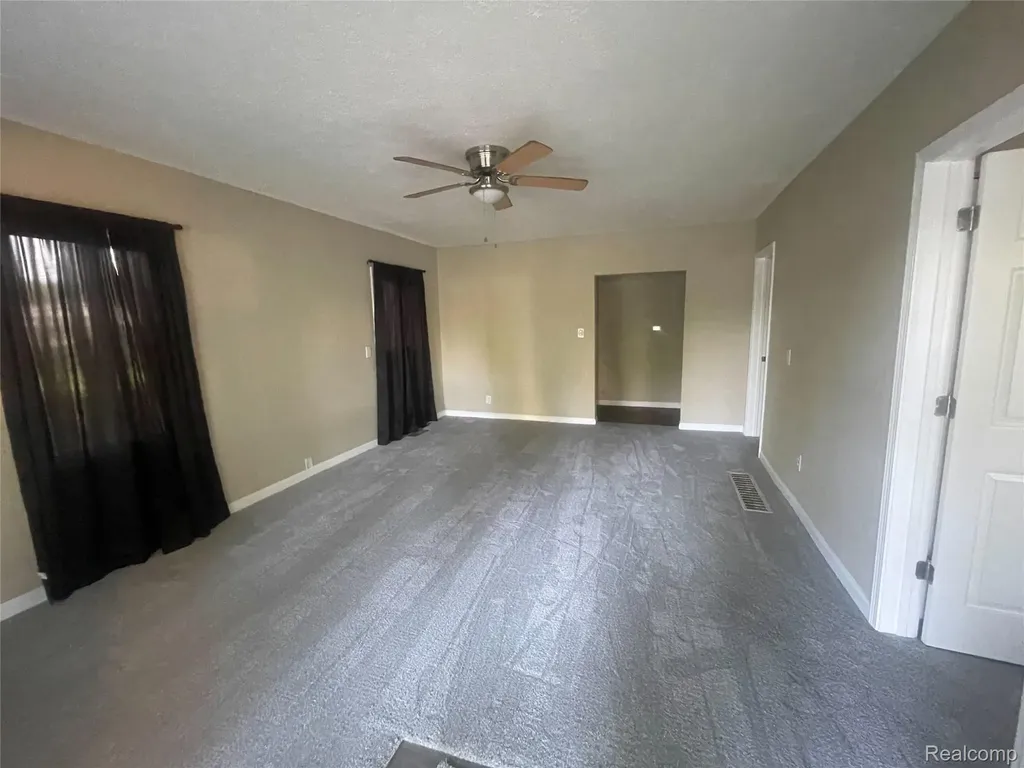 144 N Ford Boulevard Ypsilanti Charter Township MI 48198