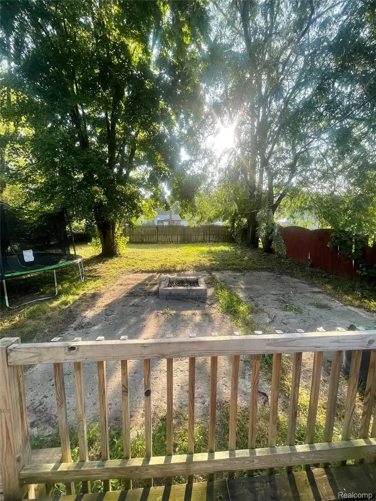 144 N Ford Boulevard Ypsilanti Charter Township MI 48198
