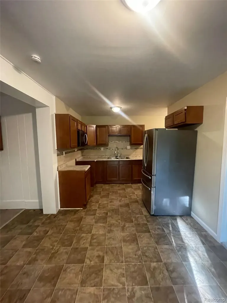 144 N Ford Boulevard Ypsilanti Charter Township MI 48198