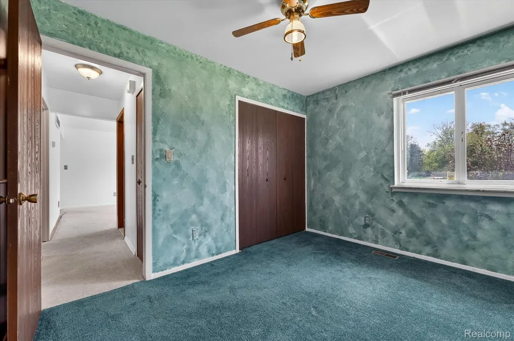 23712 Cedar Ridge Drive Brownstown Charter Township MI 48174