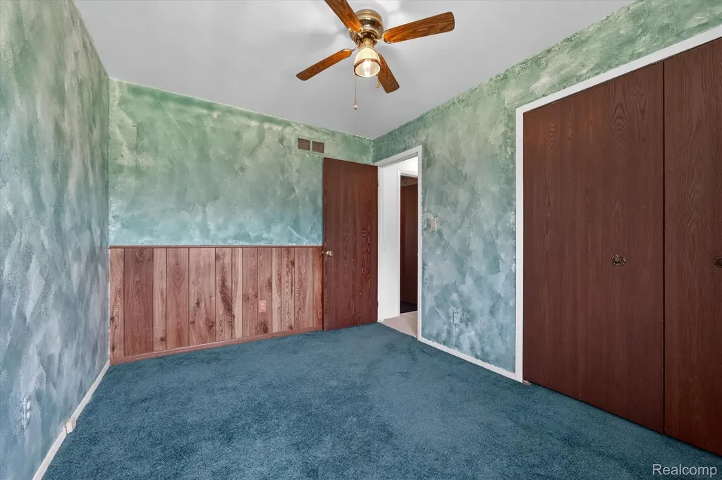 23712 Cedar Ridge Drive Brownstown Charter Township MI 48174
