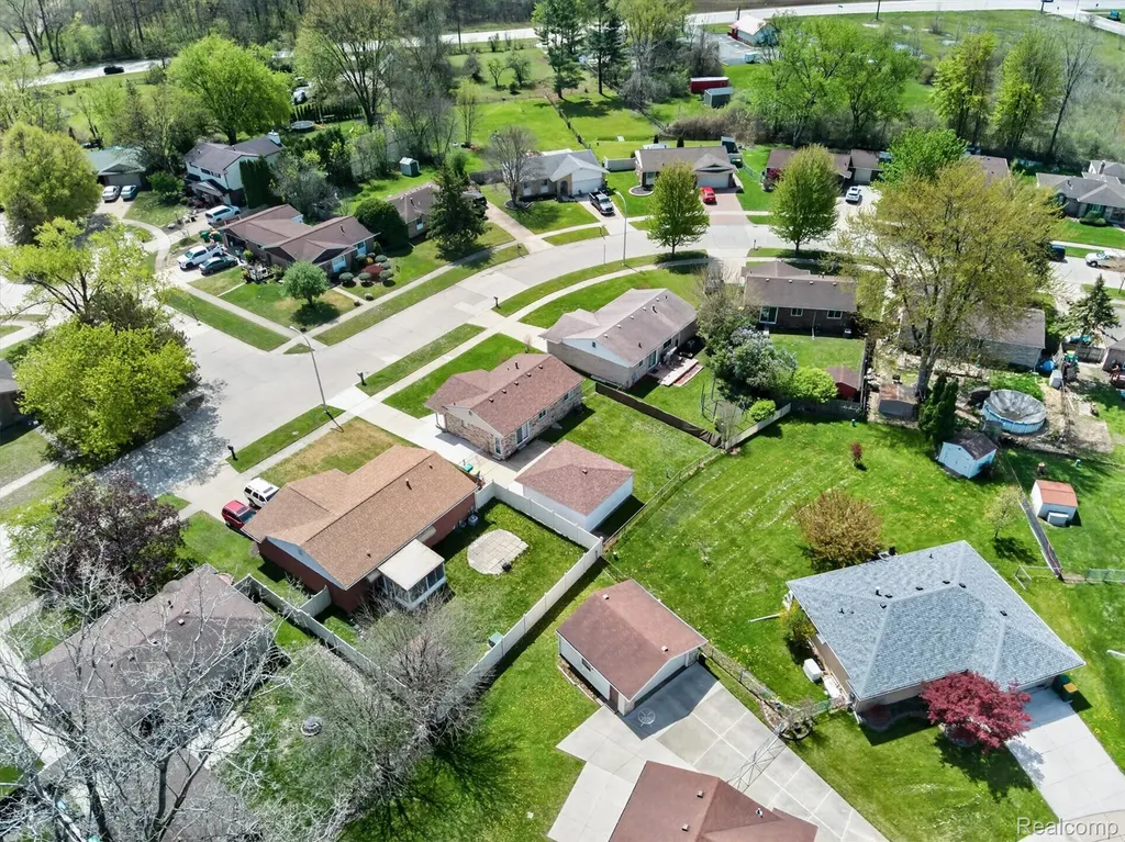 23712 Cedar Ridge Drive Brownstown Charter Township MI 48174