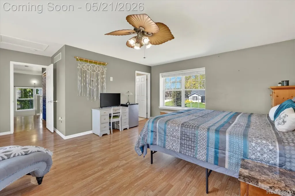 5425 Blossom Lane Fenton Charter Township MI 48451
