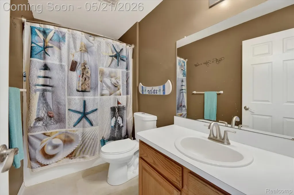 5425 Blossom Lane Fenton Charter Township MI 48451