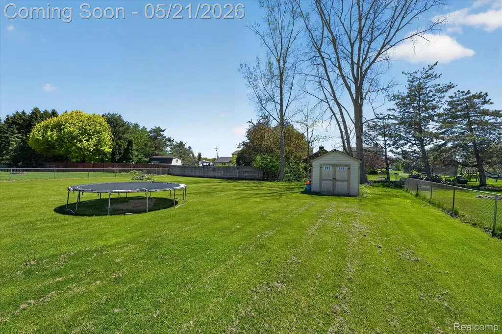 5425 Blossom Lane Fenton Charter Township MI 48451