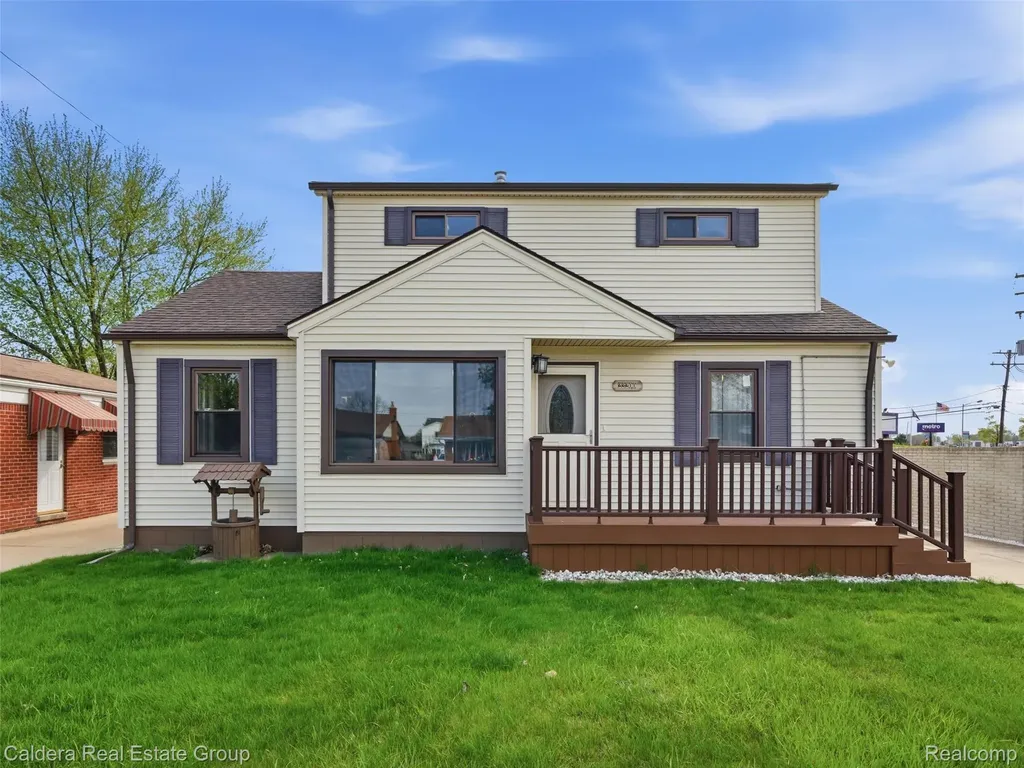 22200 Avon Street St. Clair Shores City MI 48082