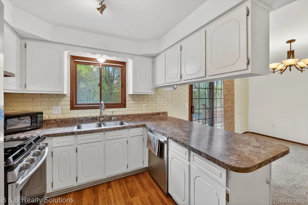 2467 N Lake George Road Attica Township MI 48455