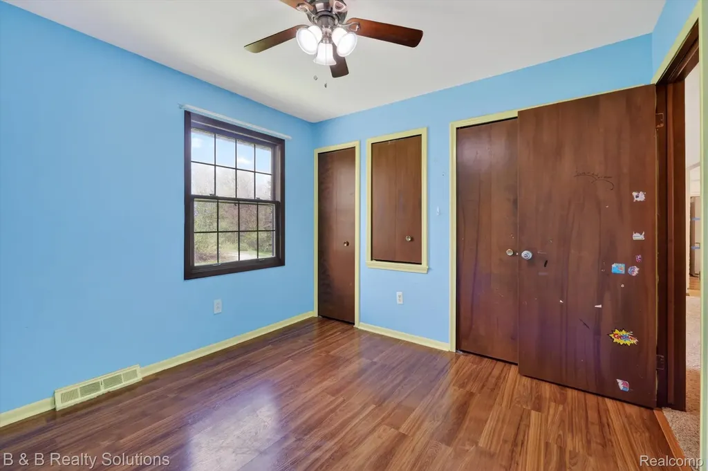 2467 N Lake George Road Attica Township MI 48455