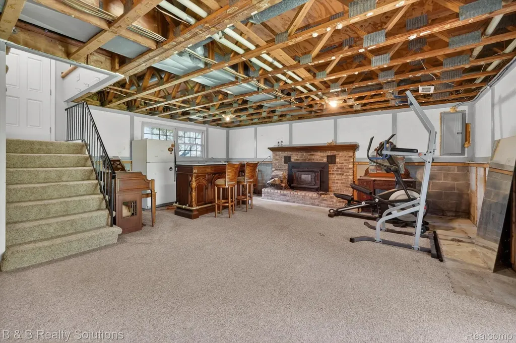 2467 N Lake George Road Attica Township MI 48455