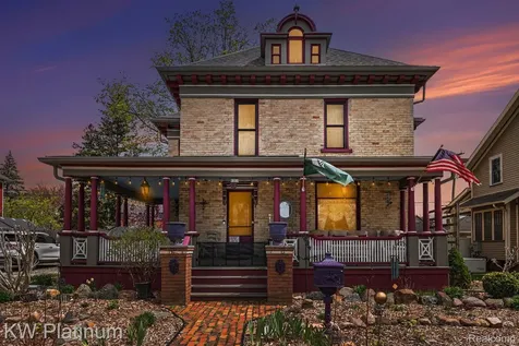 216 S Main Street Yale City MI 48097