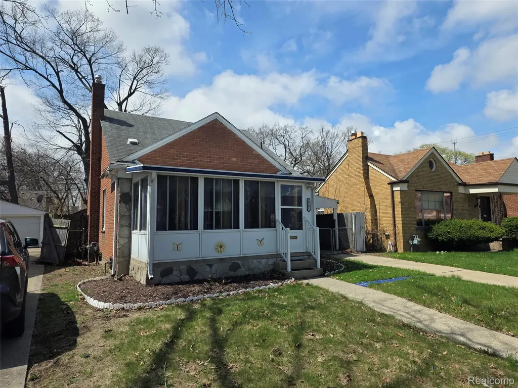 19491 Ilene Street Detroit City MI 48221